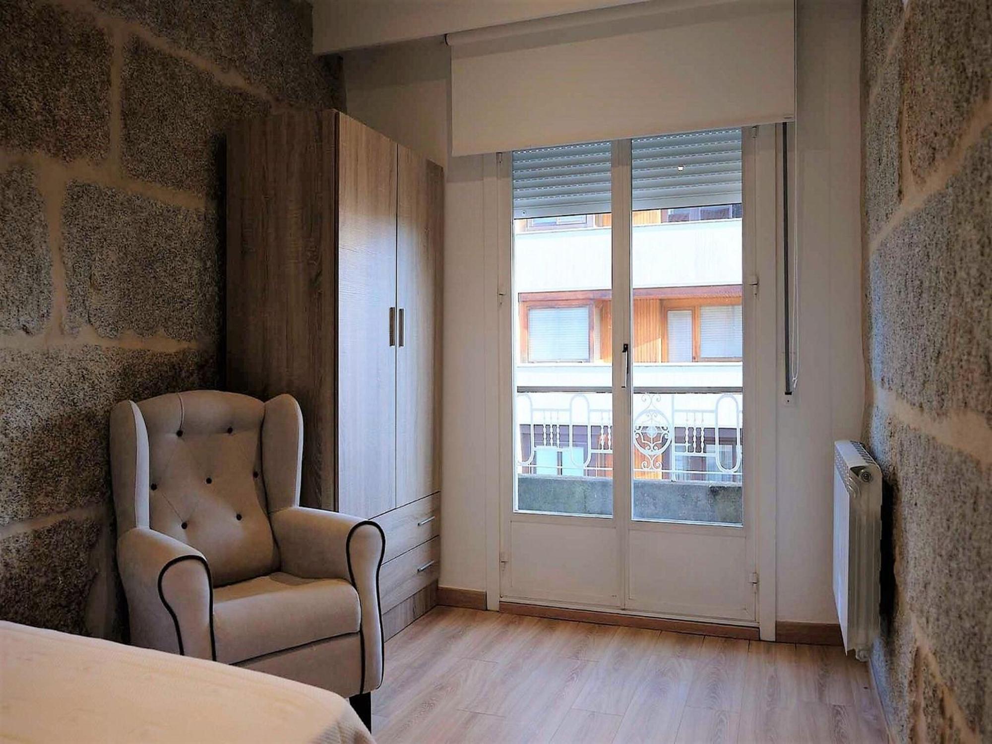 Charming Apartment In Ourense Overlooking The City Eksteriør billede