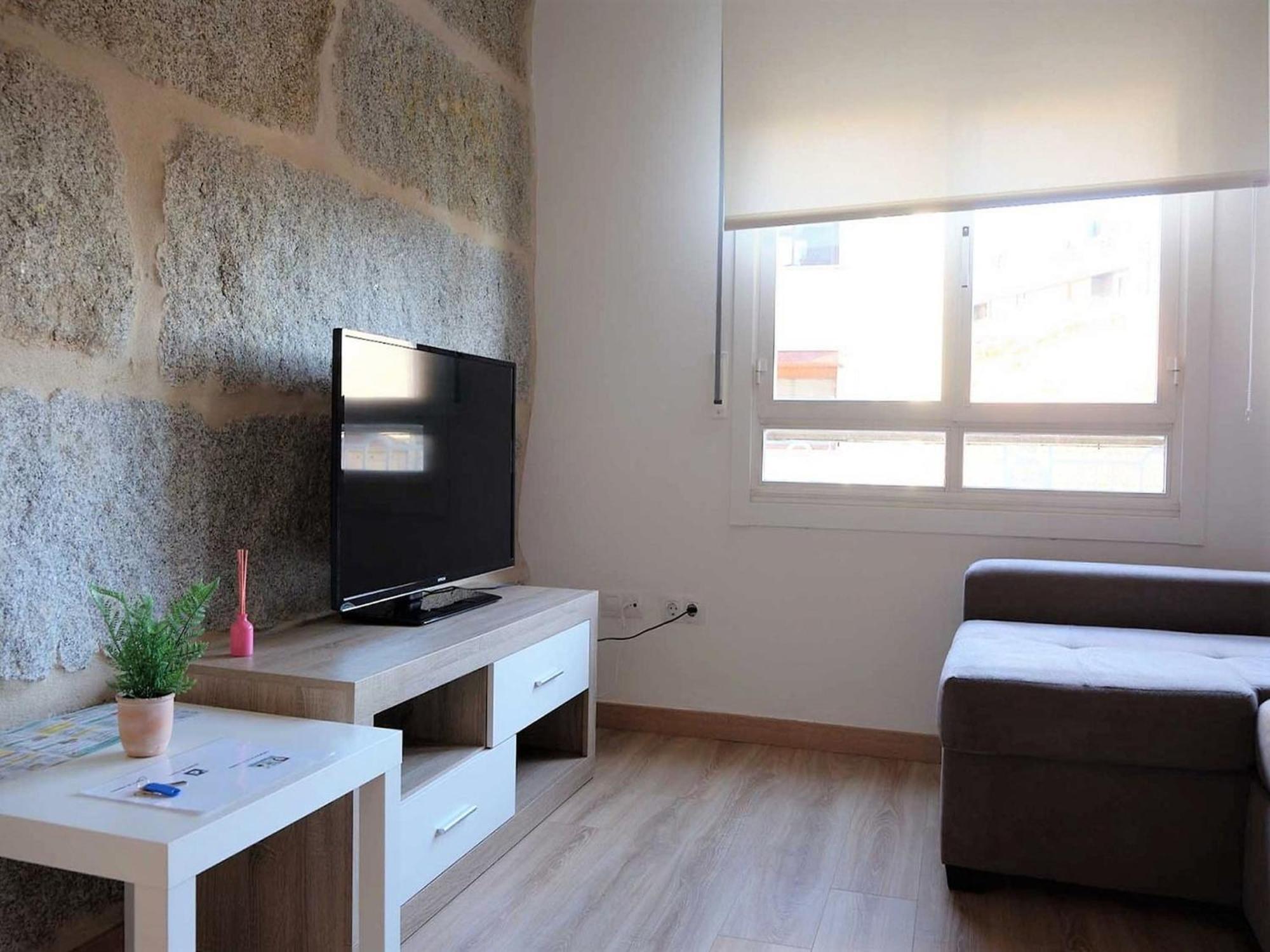 Charming Apartment In Ourense Overlooking The City Eksteriør billede